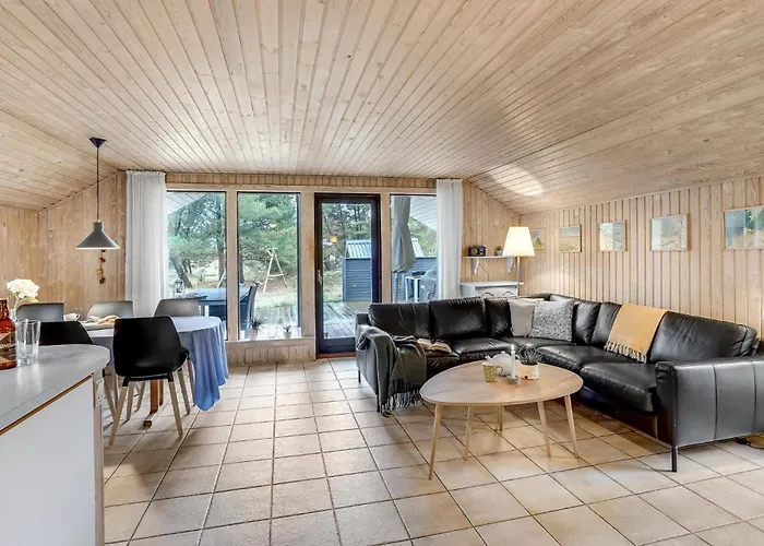 Three-bedroom In Romo